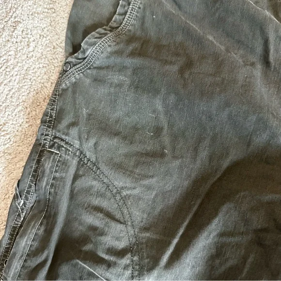 KÜHL Men’s Outdoor Hiking Shorts Size 32 Green Cotton Nylon - Picture 6 of 12